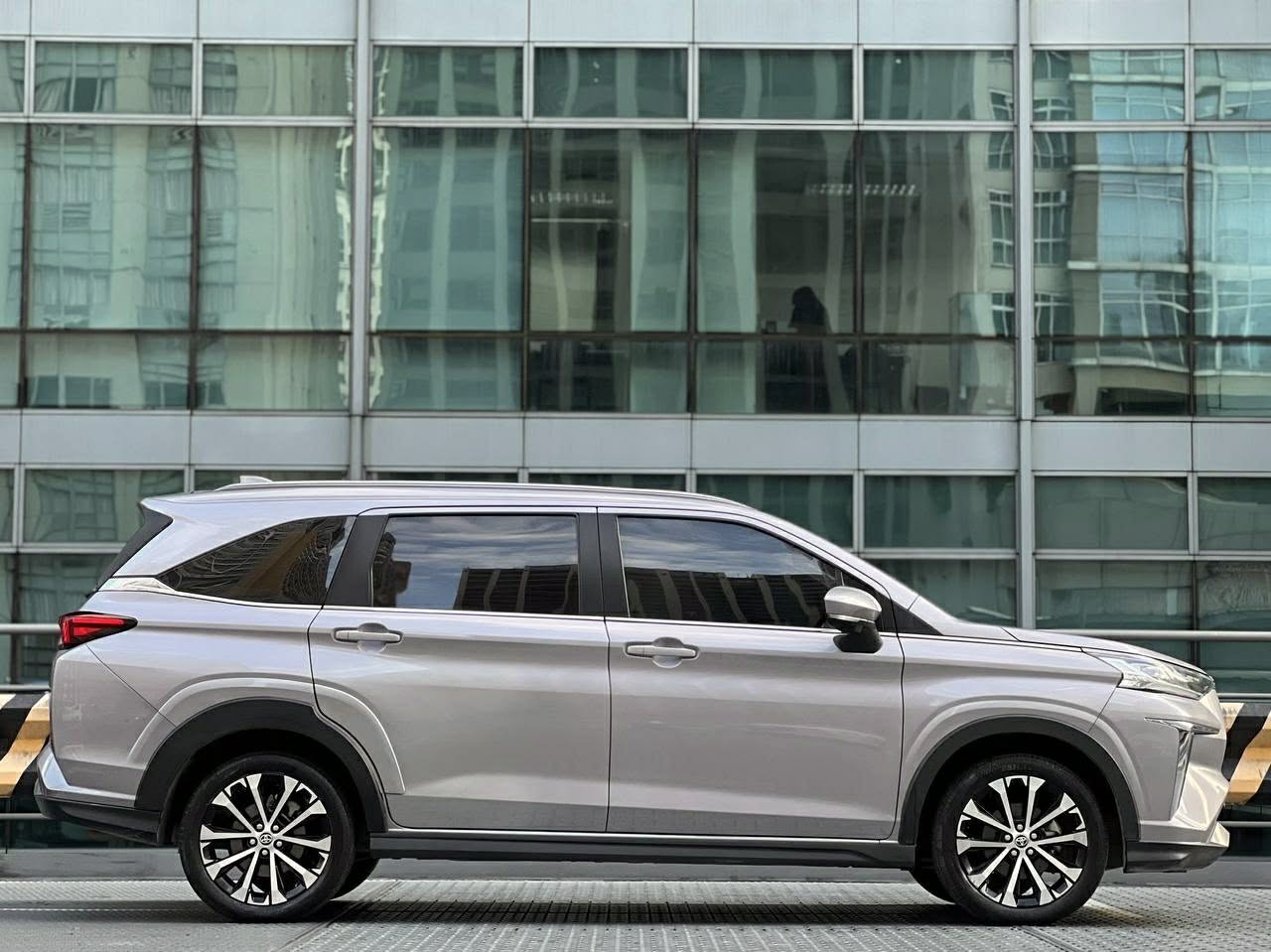 2024 Toyota Veloz 1.5 V,  Automatic, Gas