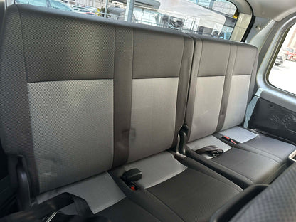 2020 Toyota Hi Ace 2.8, Commuter Deluxe, Manual, Diesel