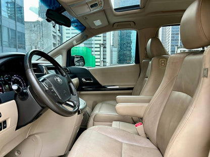 2013 Toyota Alphard 3.5 V6, Automatic, Gas