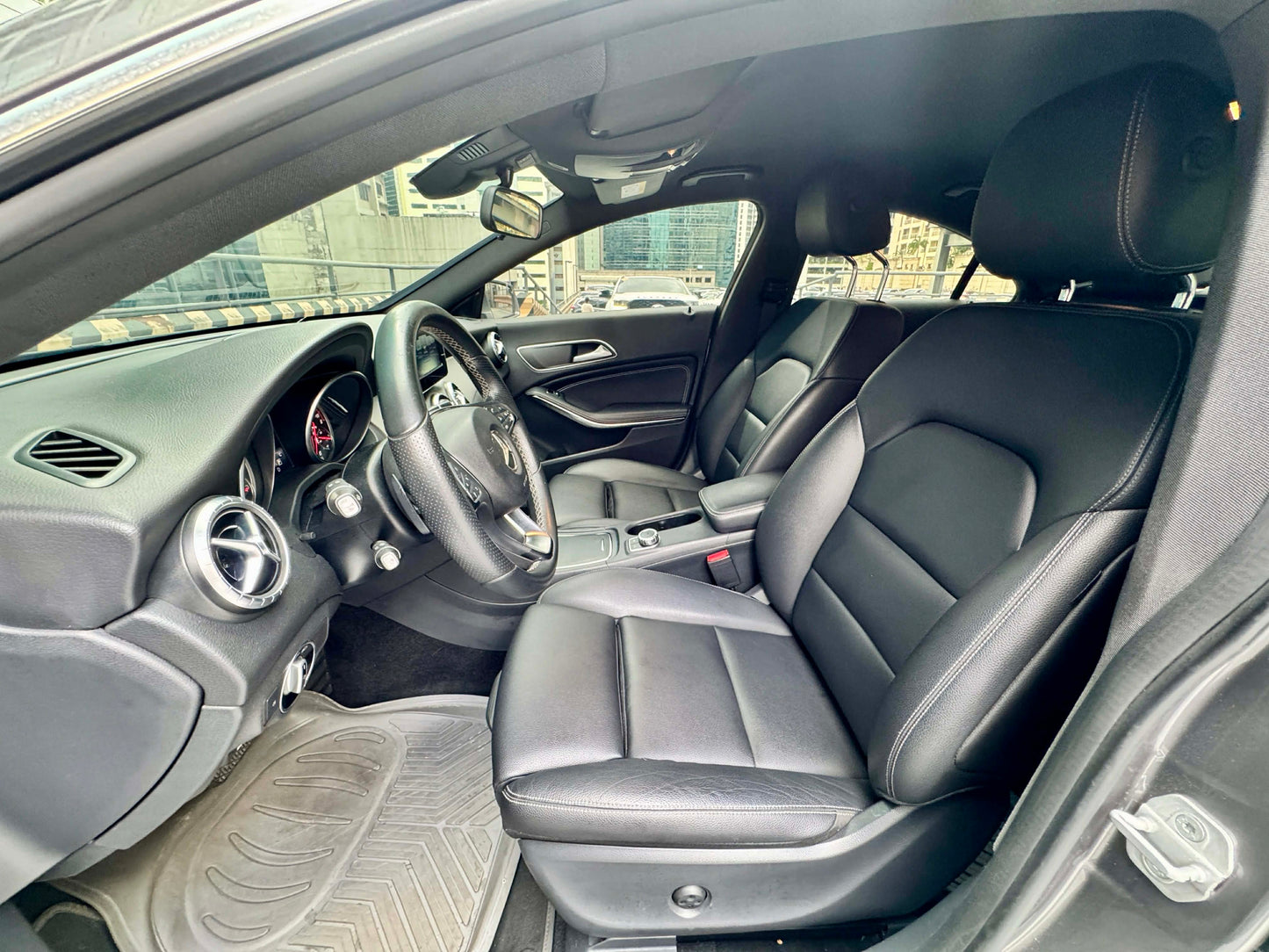 2017 Mercedes Benz CLA 180 Urban 1.5 Automatic, Gas