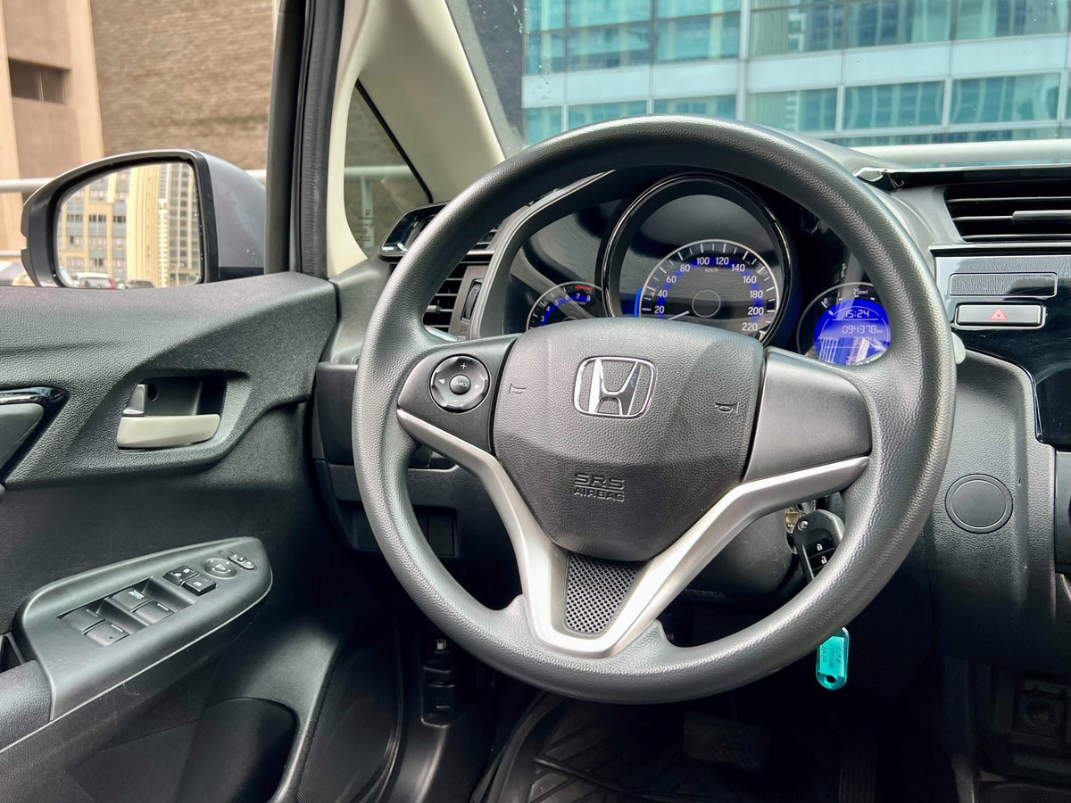 2018 Honda Jazz XV Navi 1.5,  Automatic, Gas