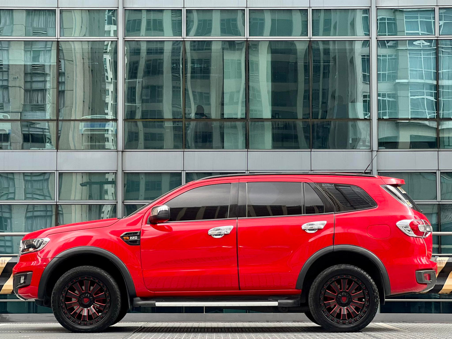 2016 Ford Everest Ambiente 4x2 2.2, Automatic, Diesel