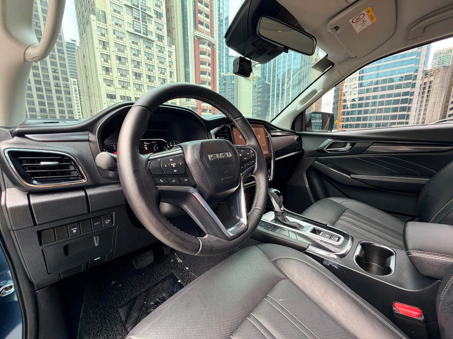 2023 Isuzu MU-X 3.0 4x2 LS-E, Automatic, Diesel