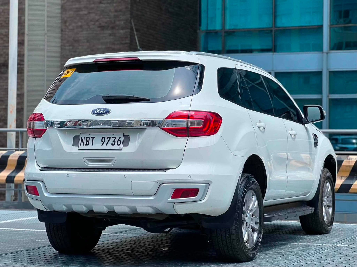 2016 Ford Everest Trend 2.2 4x2, Automatic, Diesel