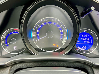 2018 Honda Jazz XV Navi 1.5,  Automatic, Gas
