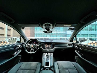 2015 Porsche Macan 2.0 Turbocharged AWD, Automatic, Gas
