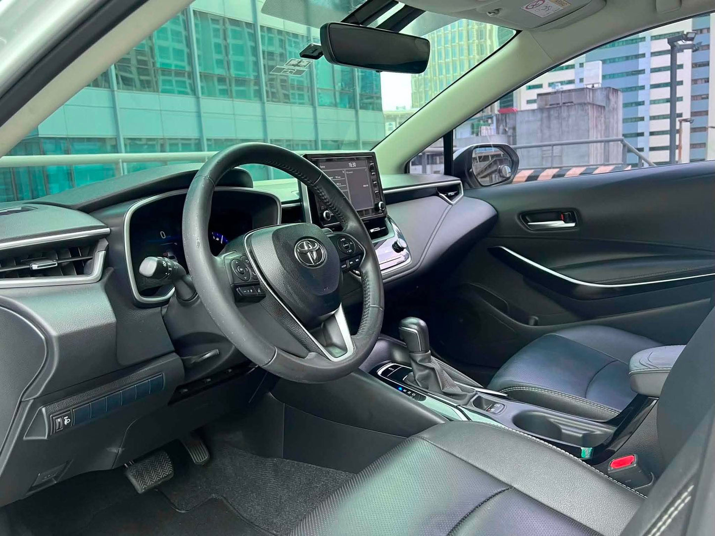 2021 Toyota Corolla Altis 1.6 V, Automatic, Gas