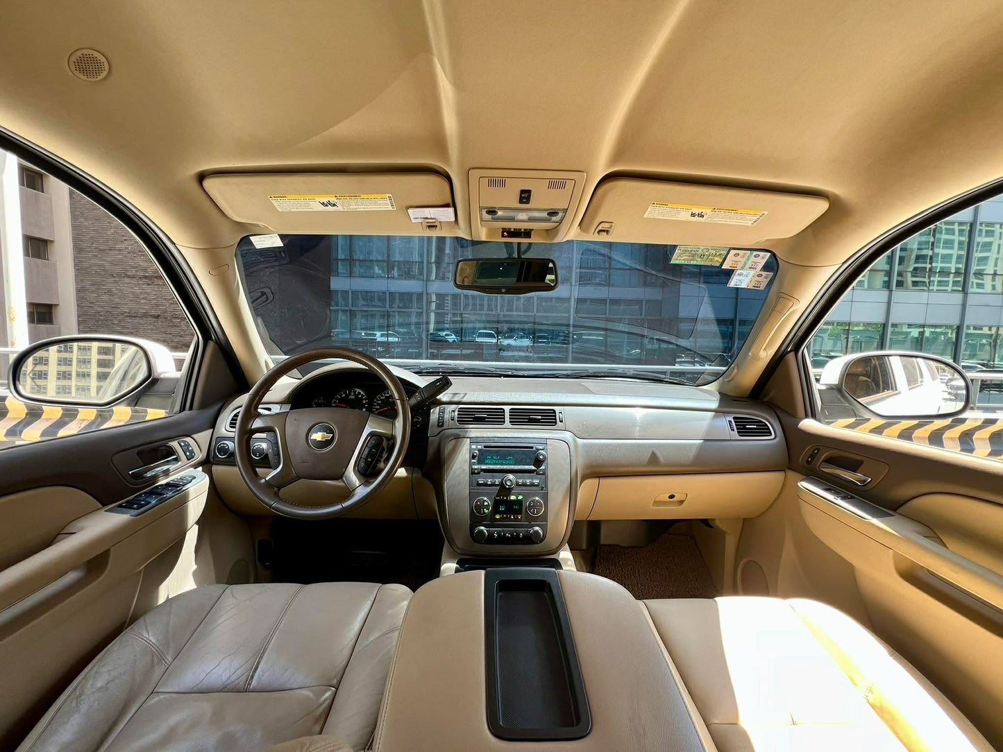 2012 Chevrolet Suburban 4x4  V8 Z71 5.3, Automatic, Gas