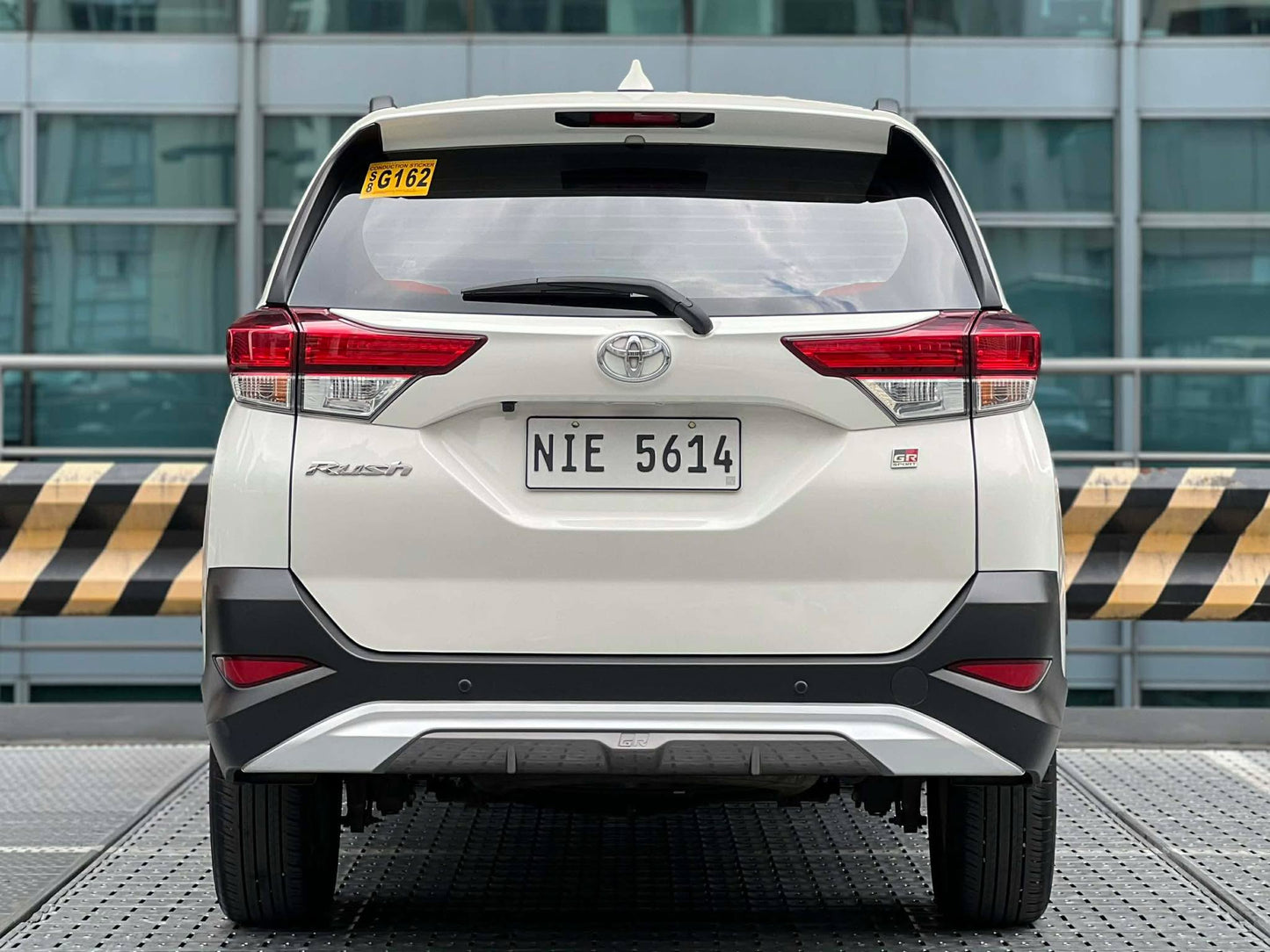 2022 Toyota Rush 1.5 GRS, Automatic, Gas