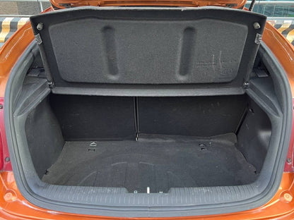 2017 Hyundai Veloster 1.6 Turbo, Automatic, Gas