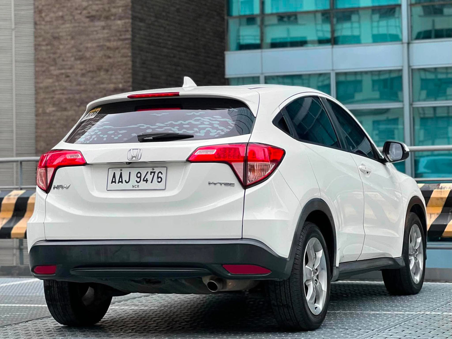 2015 Honda HRV 1.8E, Automatic, Gas