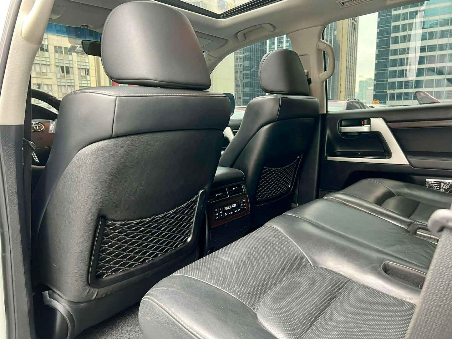 2017 Toyota Land Cruiser LC200 V8, Automatic, Diesel