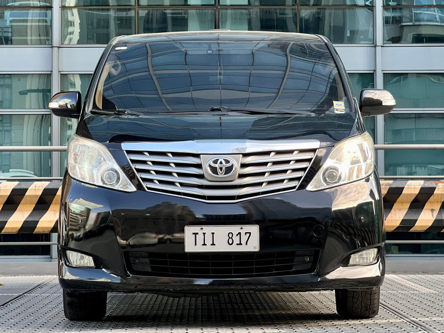 2011 Toyota Alphard 3.5, Automatic, Gas