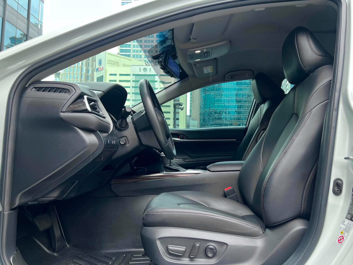 2019 Toyota Camry 2.5 V, Automatic, Gas