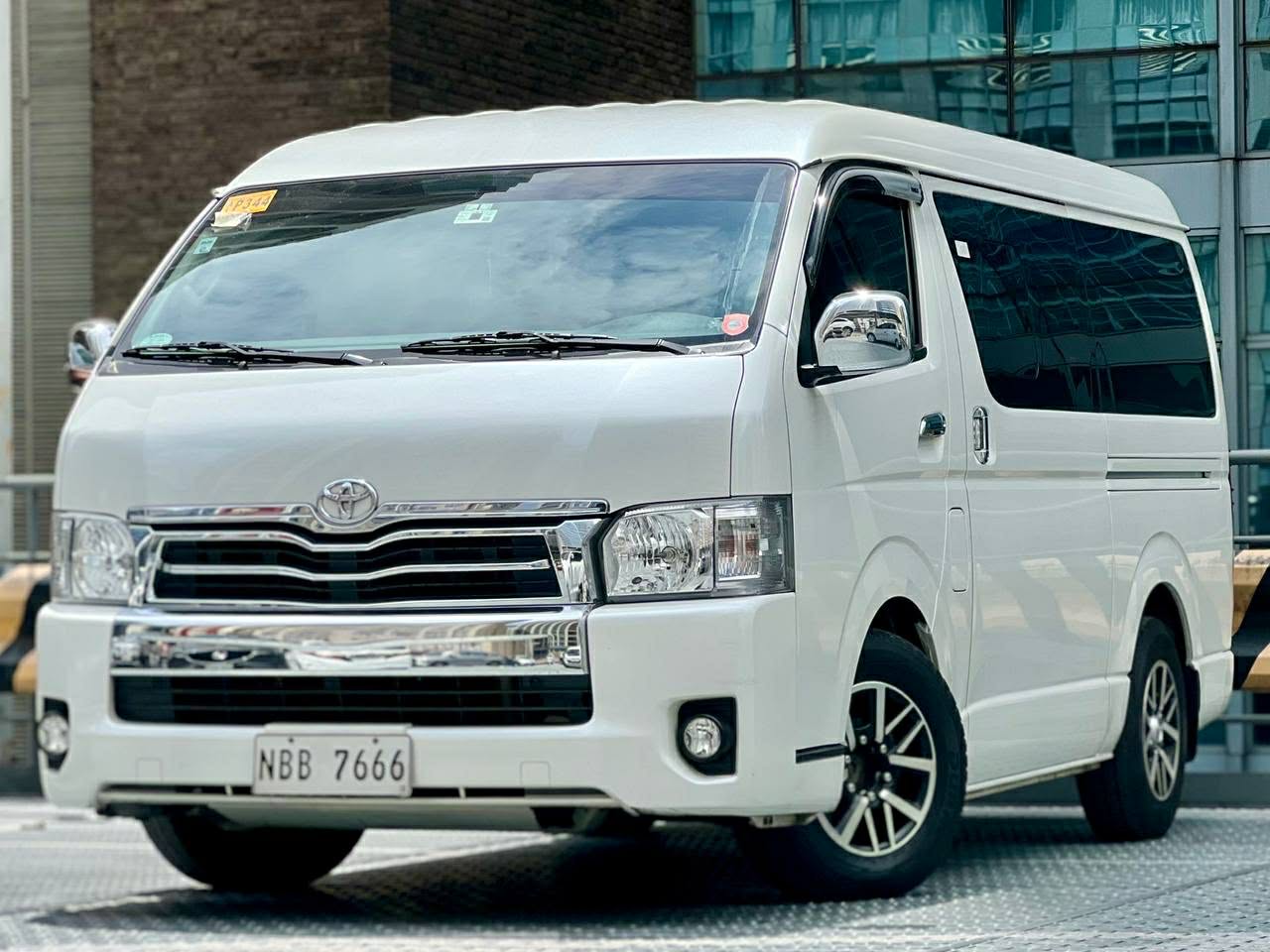 2018 Toyota Super Grandia 3.0, Automatic, Diesel