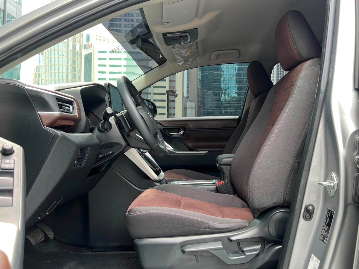 2023 Toyota Innova Zenix 2.0 V, Automatic, Gas