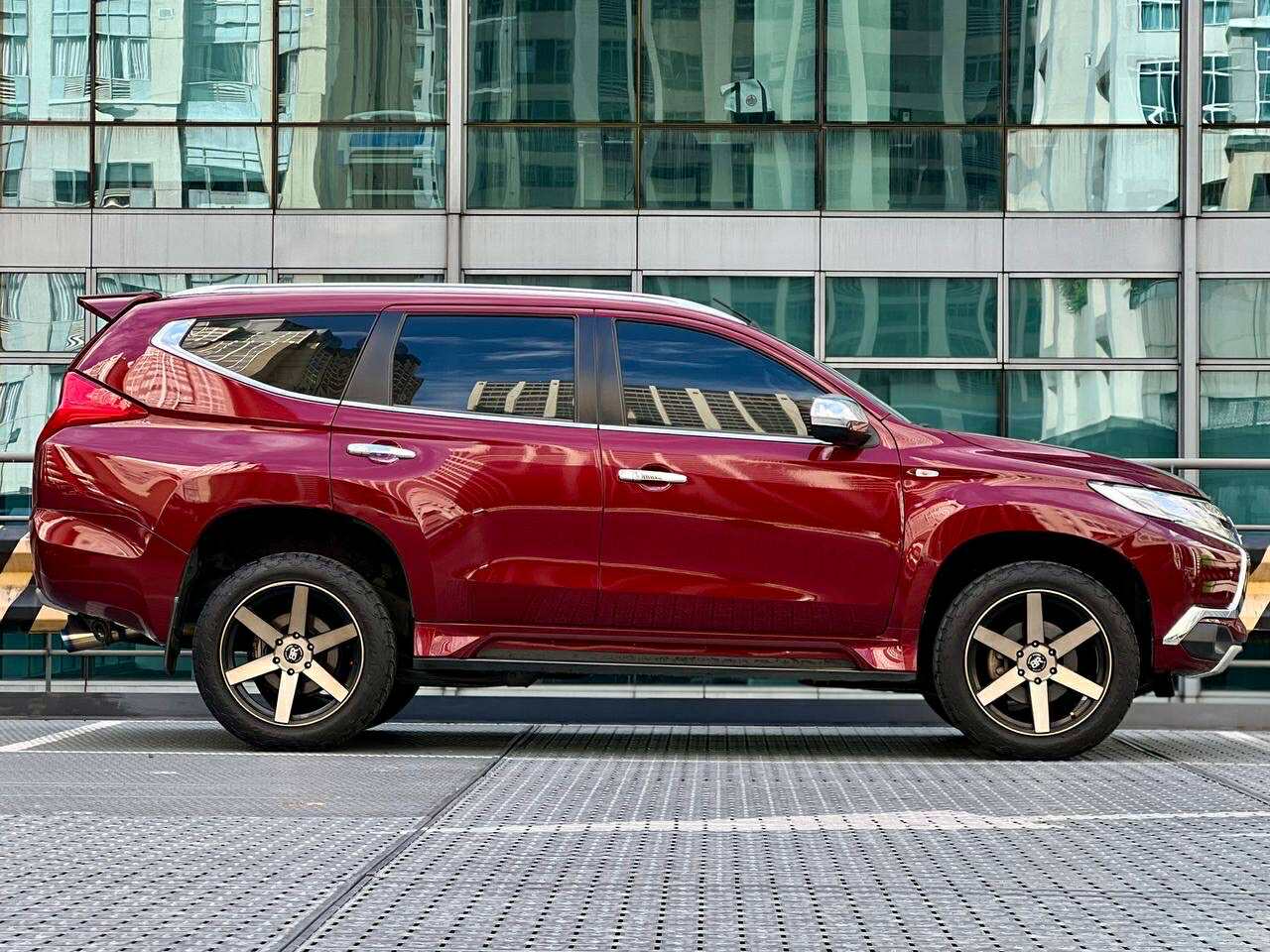 2017 Mitsubishi Montero 2.5 GLX 4x2, Manual, Diesel