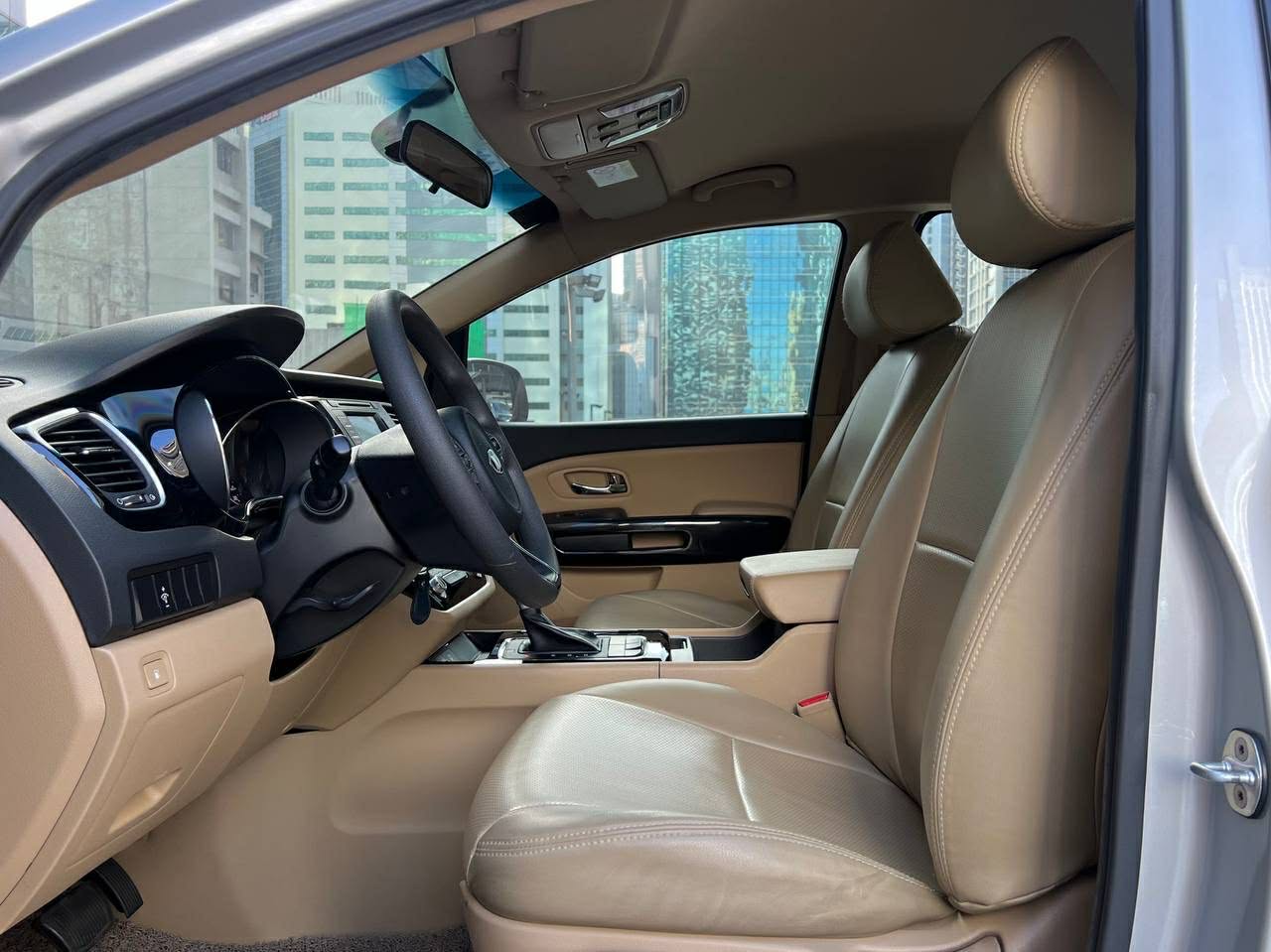 2017 Kia Carnival 2.2, Automatic, Diesel