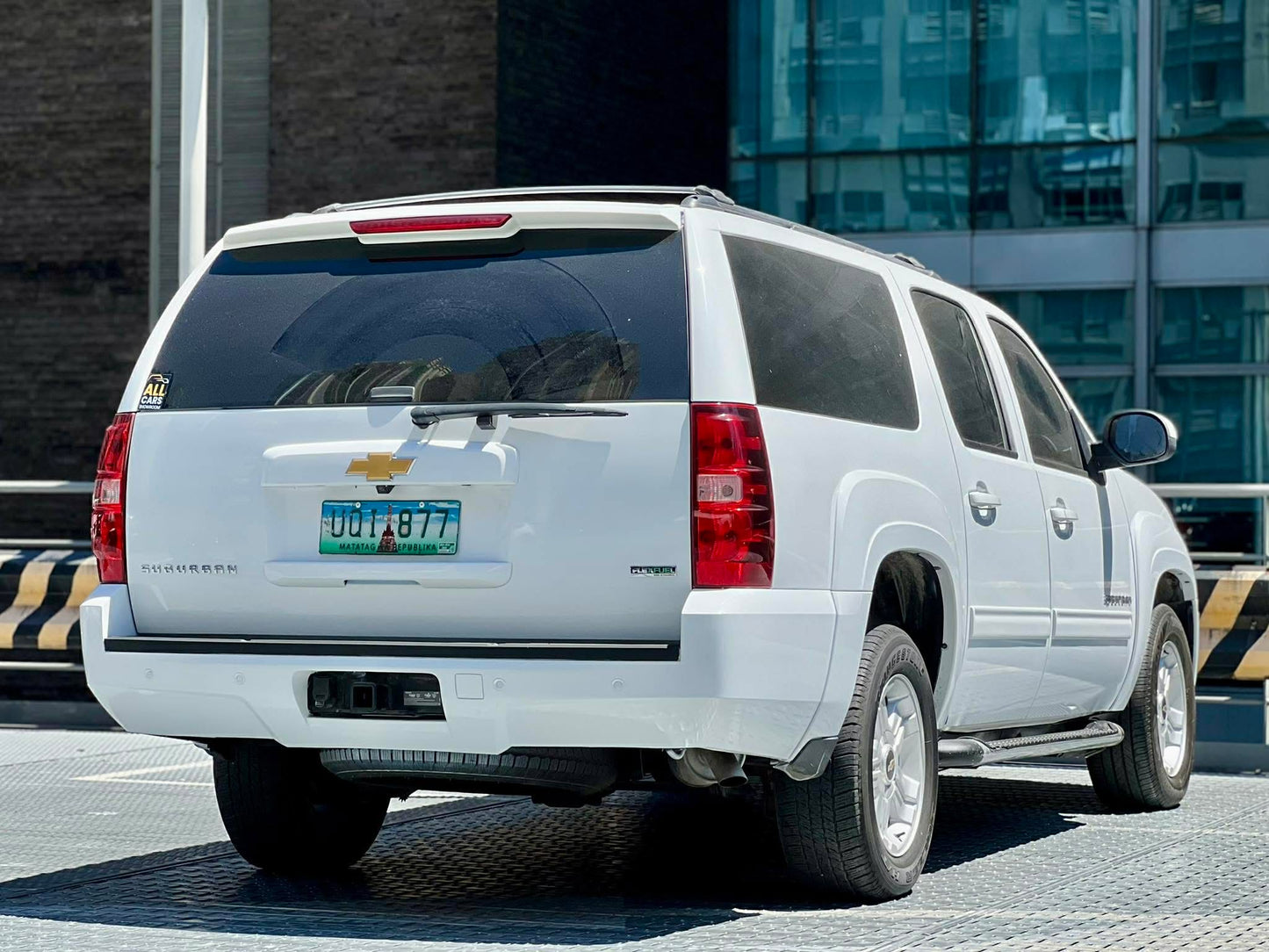 2012 Chevrolet Suburban 4x4  V8 Z71 5.3, Automatic, Gas
