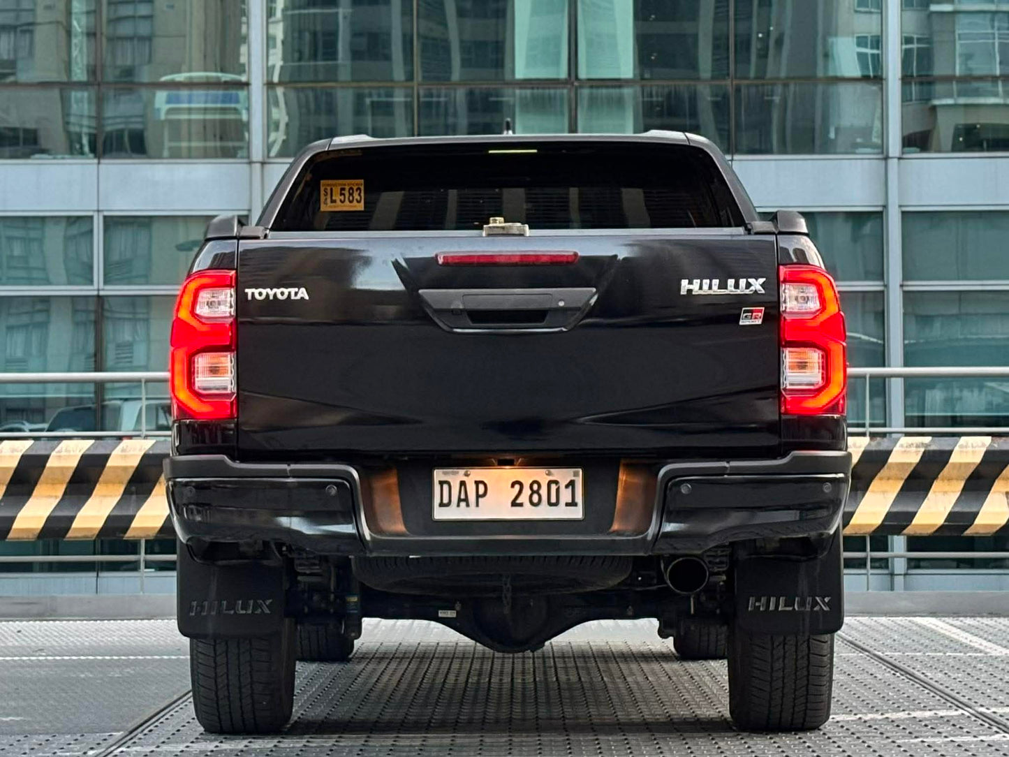 2022 Toyota Hilux 2.8 GRS 4x4, Automatic, Diesel