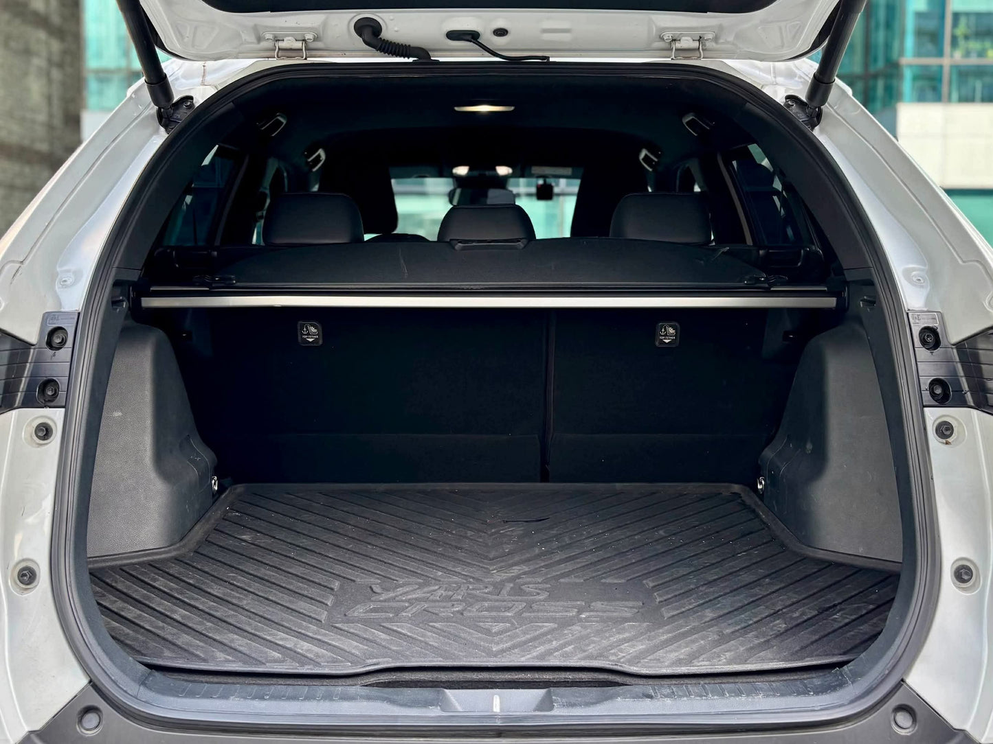 2024 Toyota Yaris Cross V 1.5, Automatic, Gas