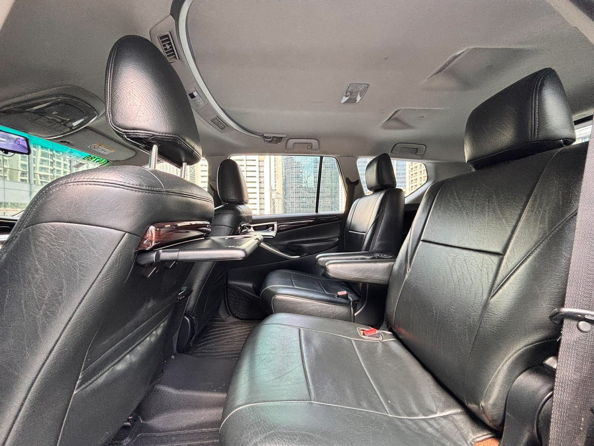 2017 Toyota Innova 2.8 V, Automatic, Diesel
