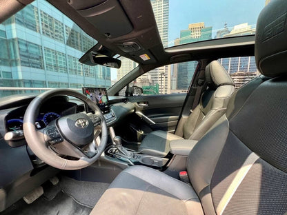 2024 Toyota Corolla Cross GRS Hybrid, Automatic, Gas