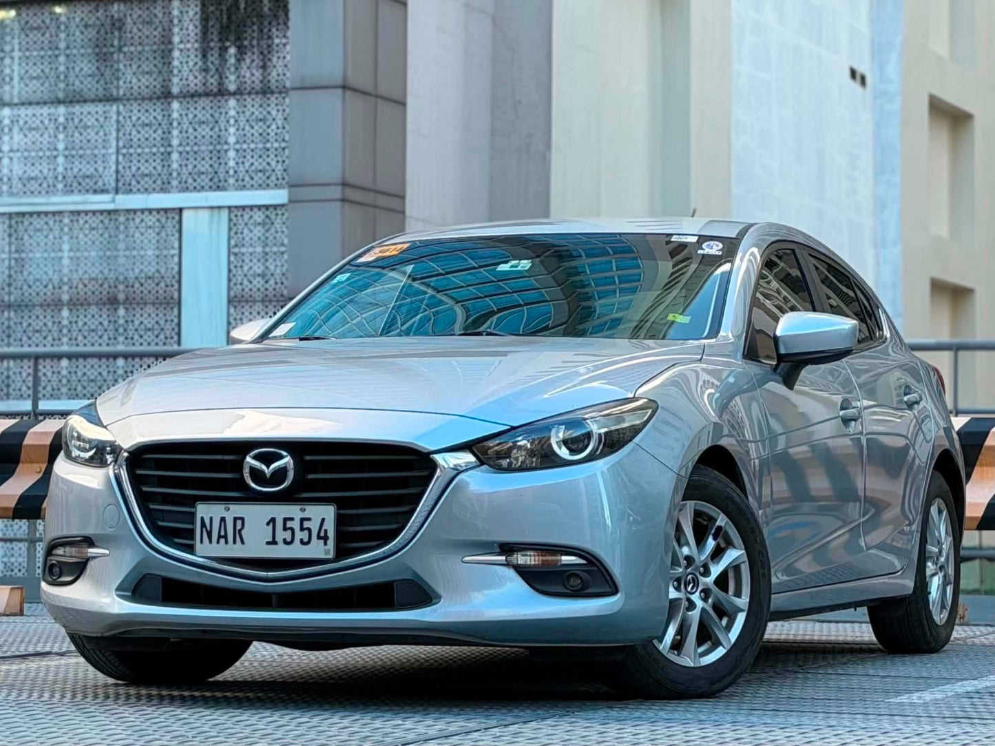 2017 Mazda 3 1.5 Hatchback, Automatic, Gas