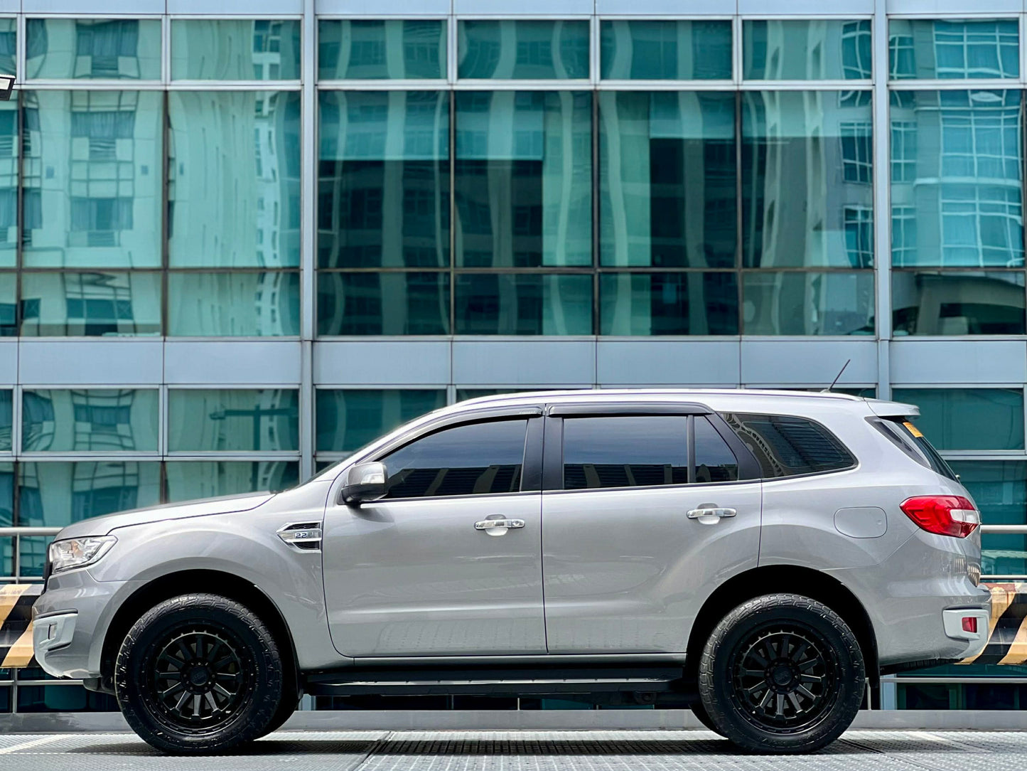2017 Ford Everest Trend 4x2 2.2, Automatic, Diesel