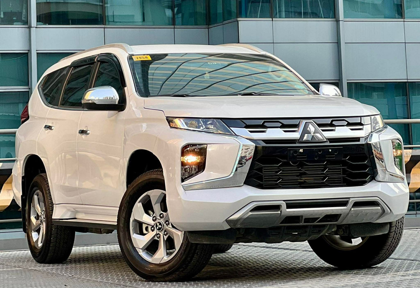 2025 Mitsubishi Montero GLX, Manual, Diesel