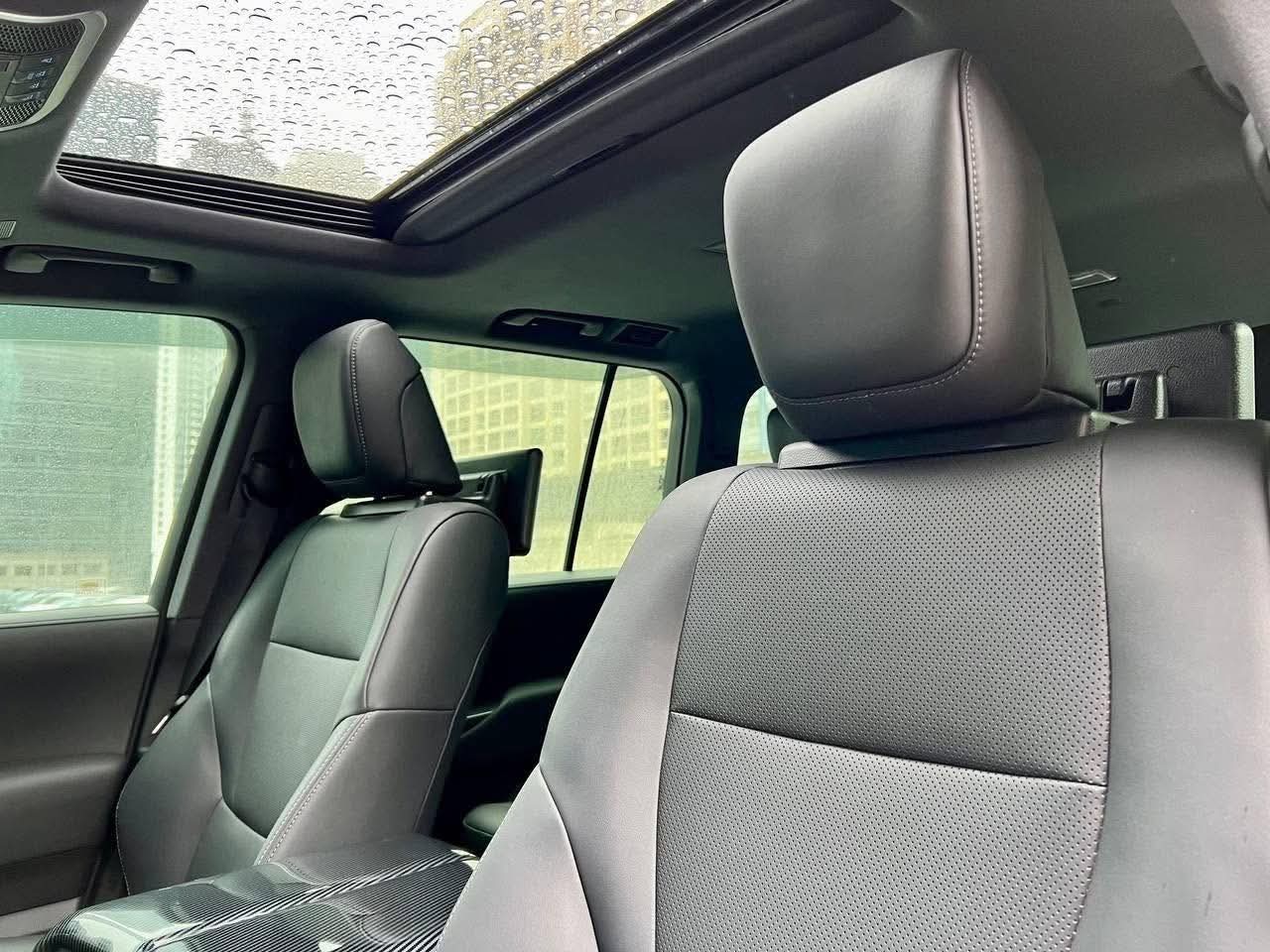 2022 Toyota Landcruiser LC300 3.3 4x4, Automatic, Diesel