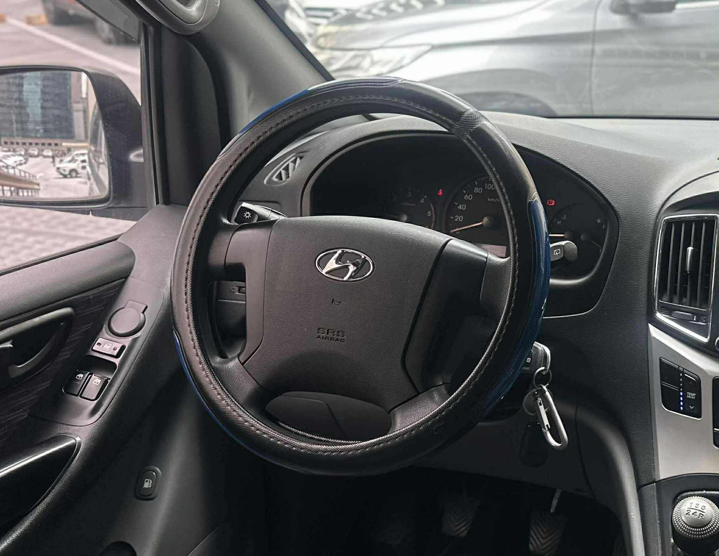 2017 Hyundai Starex 2.5, Manual, Diesel