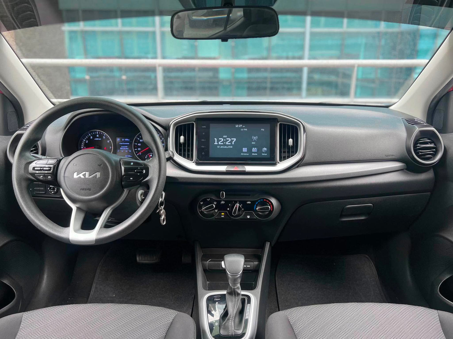 2022 Kia Stonic LX 1.4, Automatic, Gas