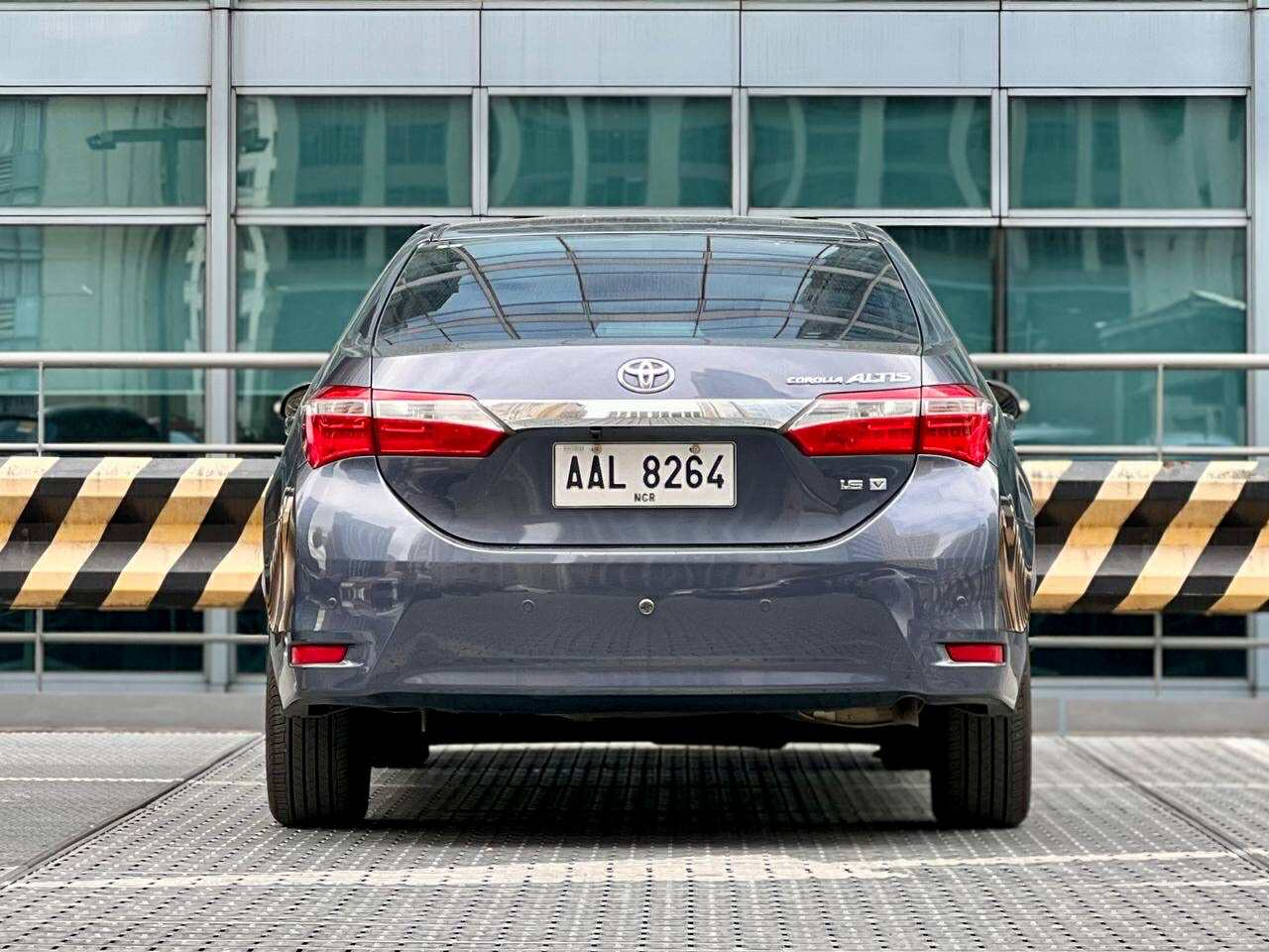 2014 Toyota Altis 1.6 V, Automatic, Gas