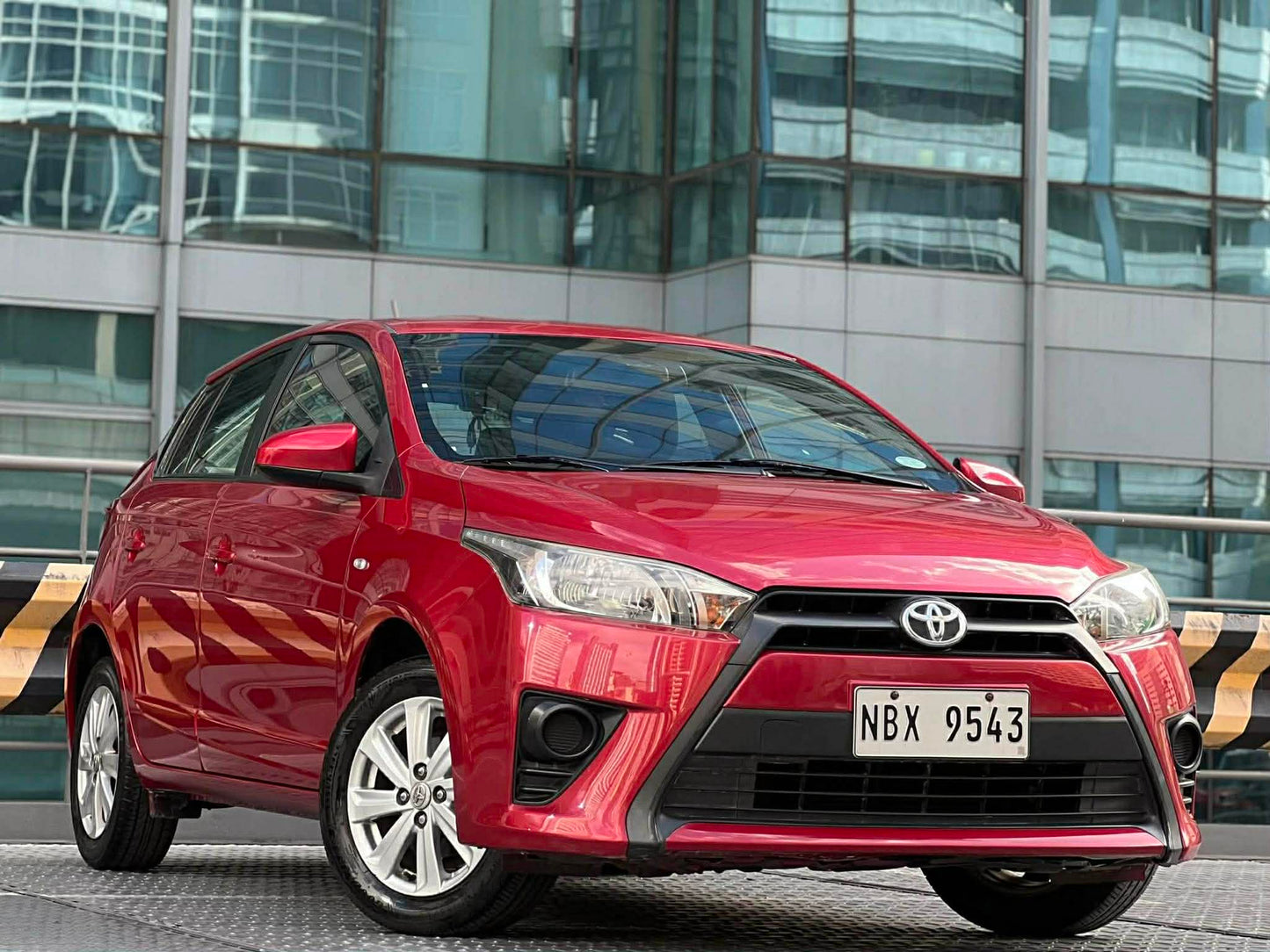 2017 Toyota Yaris 1.3 E, Automatic, Gas