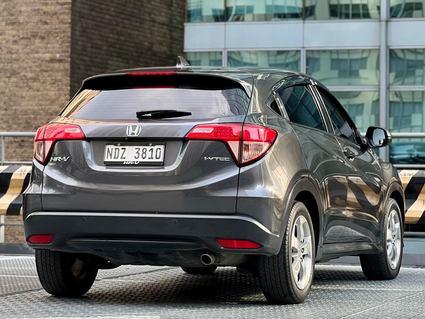 2016 Honda HRV 1.8, Automatic, Gas