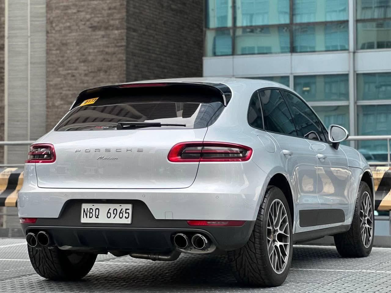 2019 Porsche Macan 2.0T Turbo, Automatic, Gas