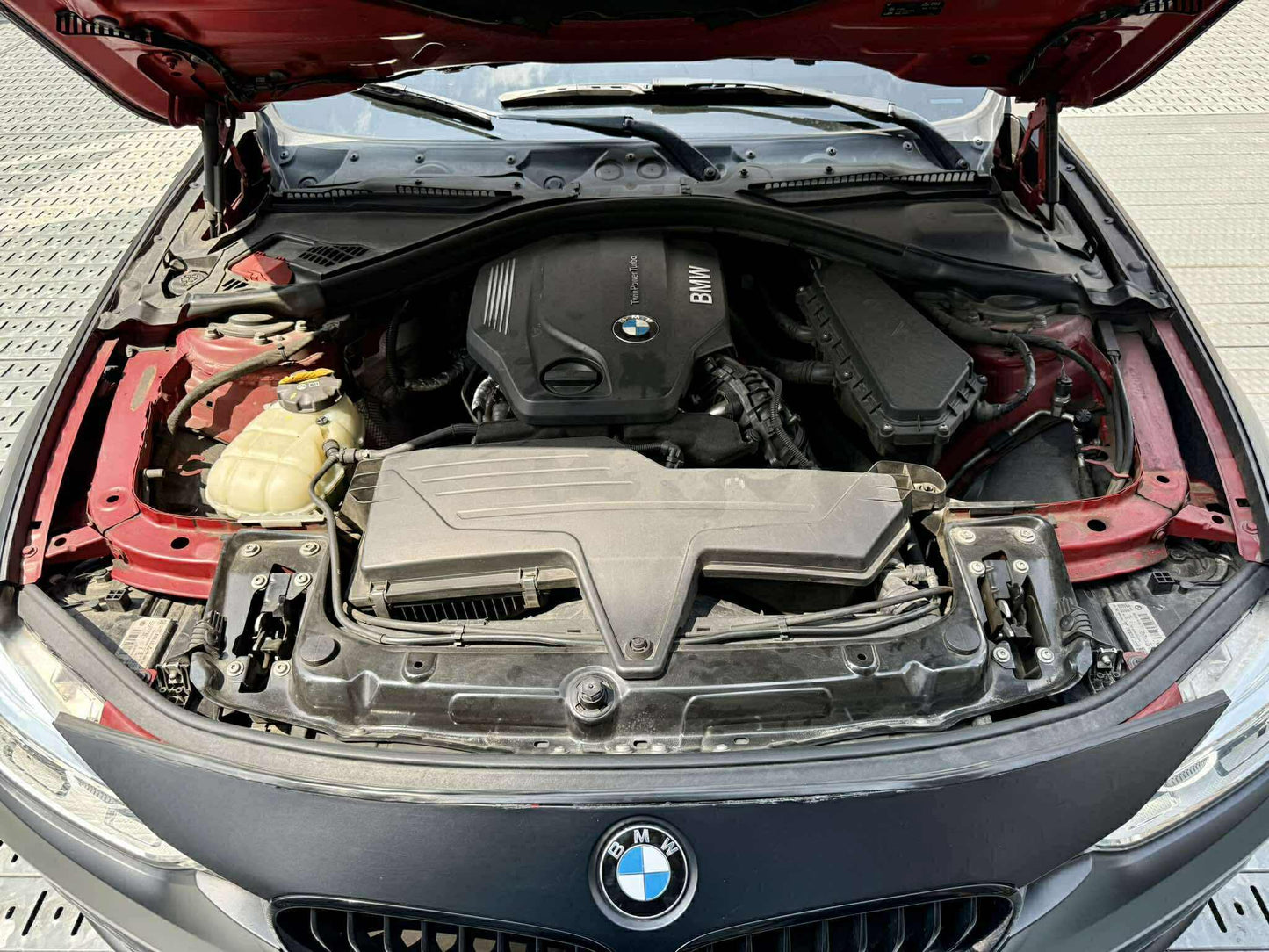 2017 BMW 318D 2.0 Sport Turbo, Automatic, Gas