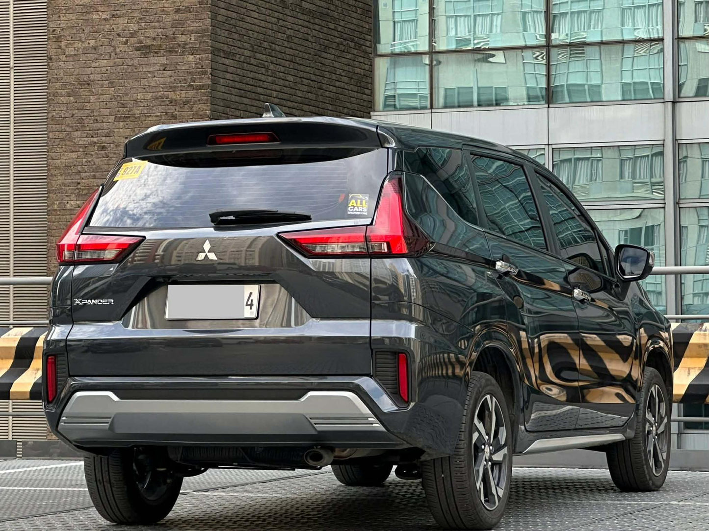 2025 Mitsubishi Xpander 1.5 GLS 2WD, Automatic, Gas