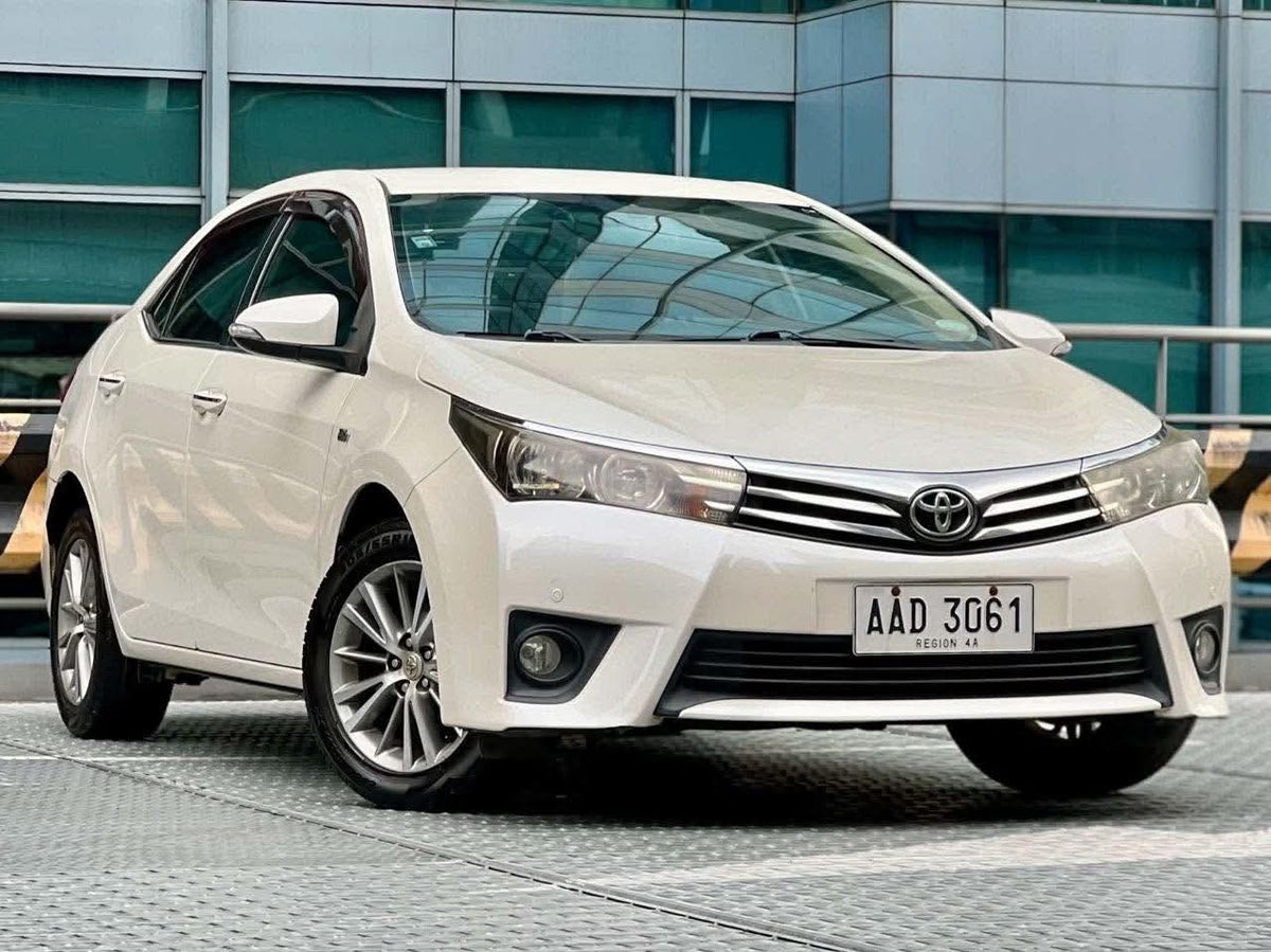 2014 Toyota Corolla Altis 1.6 V,  Automatic, Gas