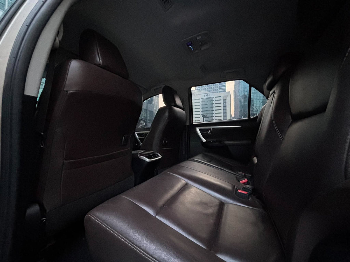 2018 Toyota Fortuner 2.4 V, Automatic, Diesel