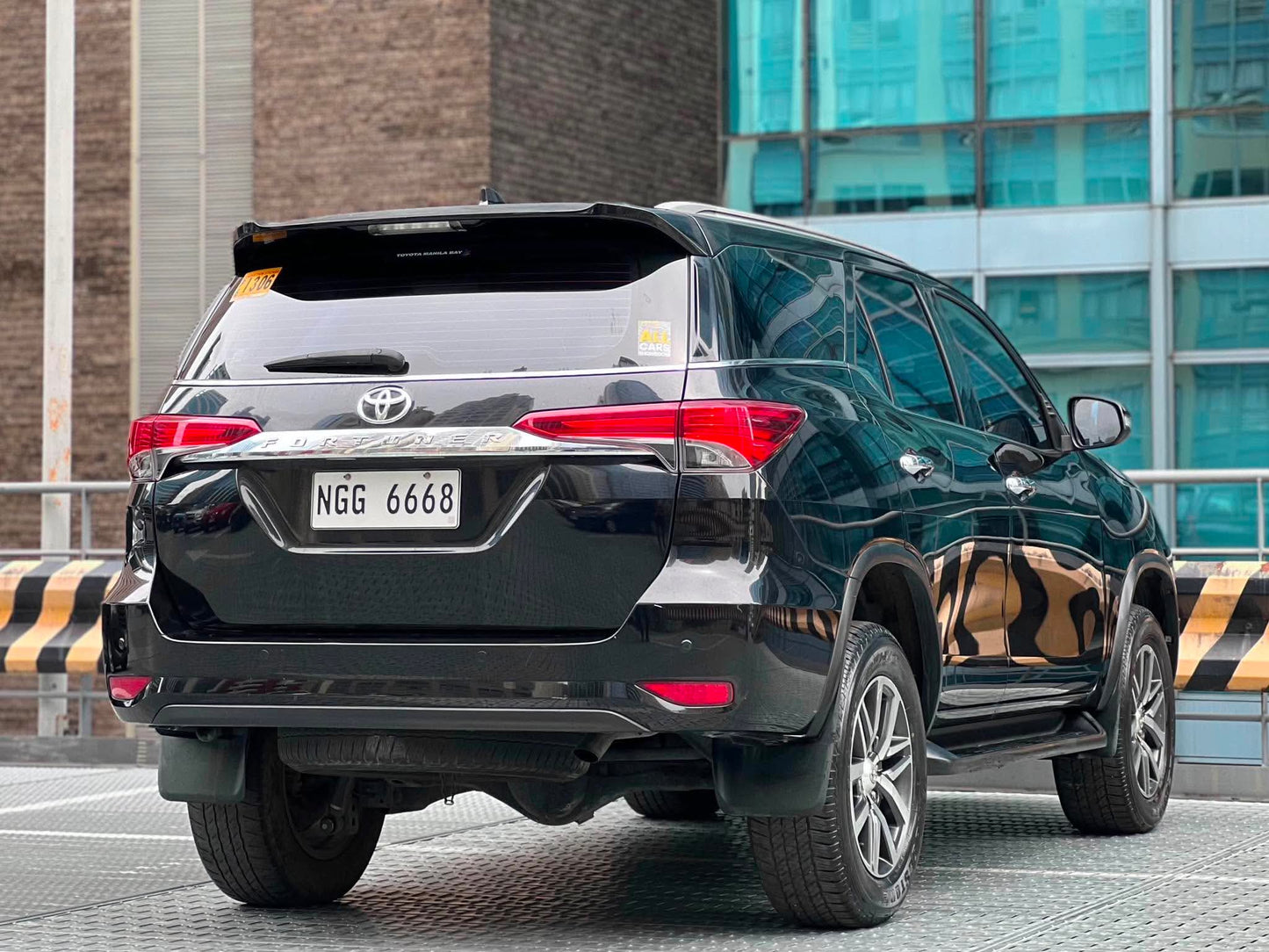 2020 Toyota Fortuner 2.4 V 4x2, Automatic, Diesel