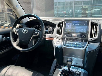 2018 Toyota Land Cruiser LC200 VX Premium 4x4 V8, Automatic, Diesel