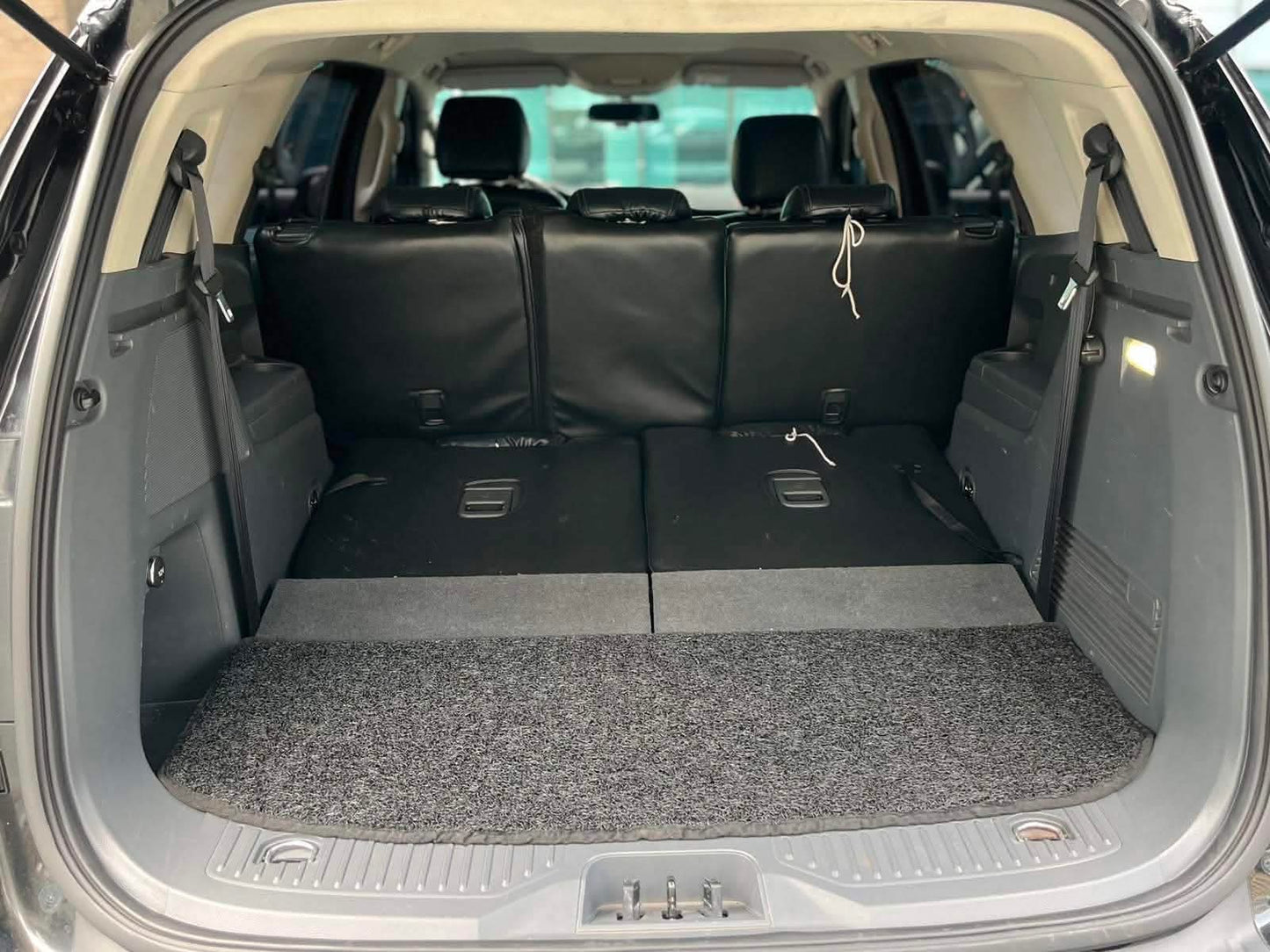 2017 Ford Everest 4x2 Ambiente 2.2, Automatic, Gas