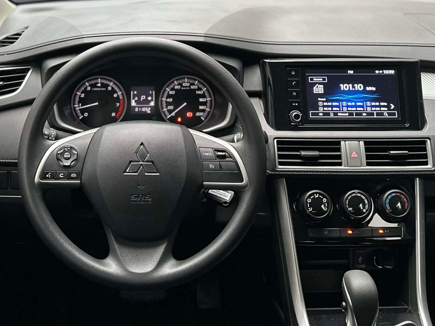 2024 Mitsubishi Xpander 1.5 GLX 2WD, Automatic, Gas