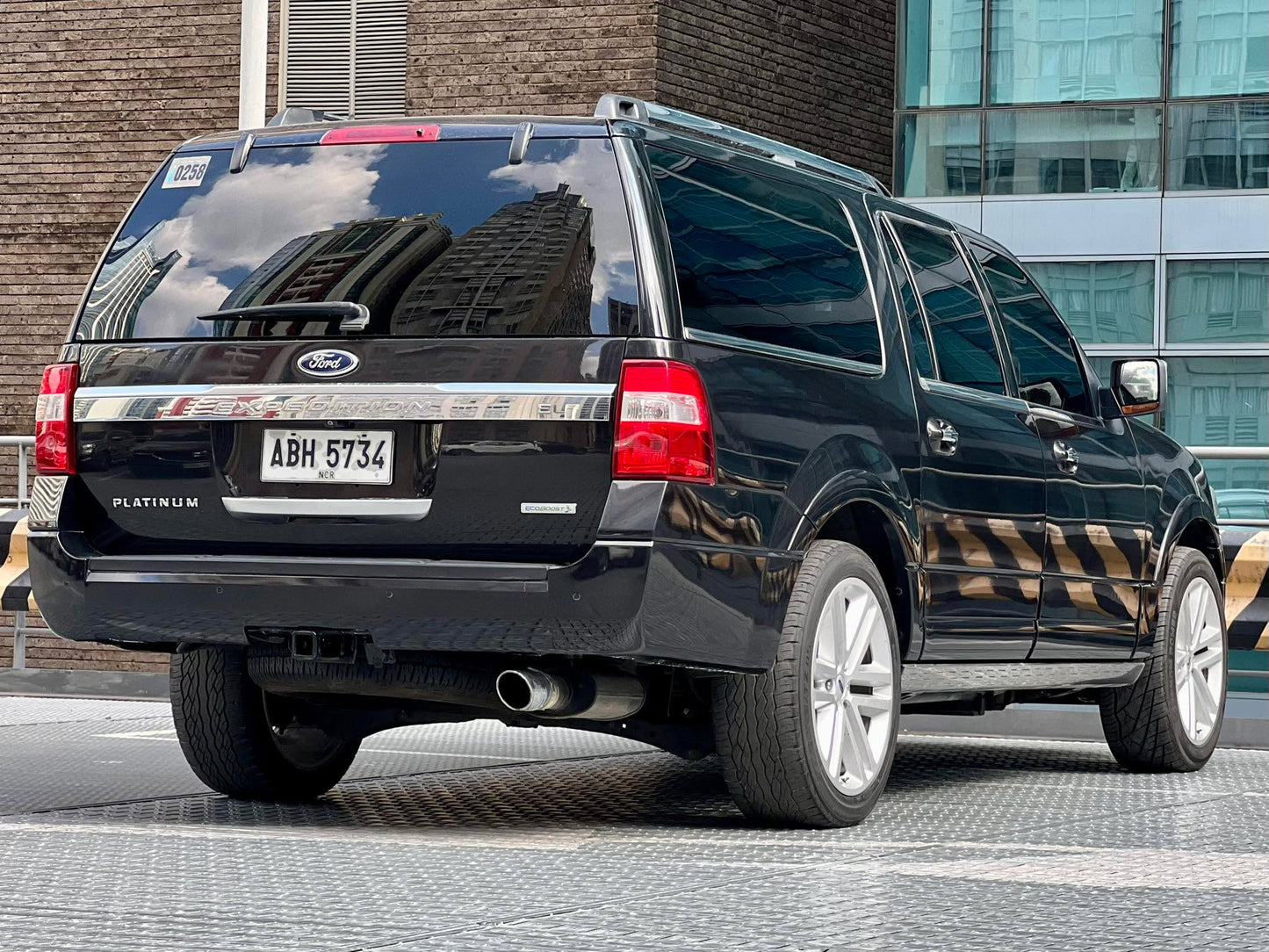 2015 Ford Expedition Platinum 4x4 3.5, Automatic, Gas