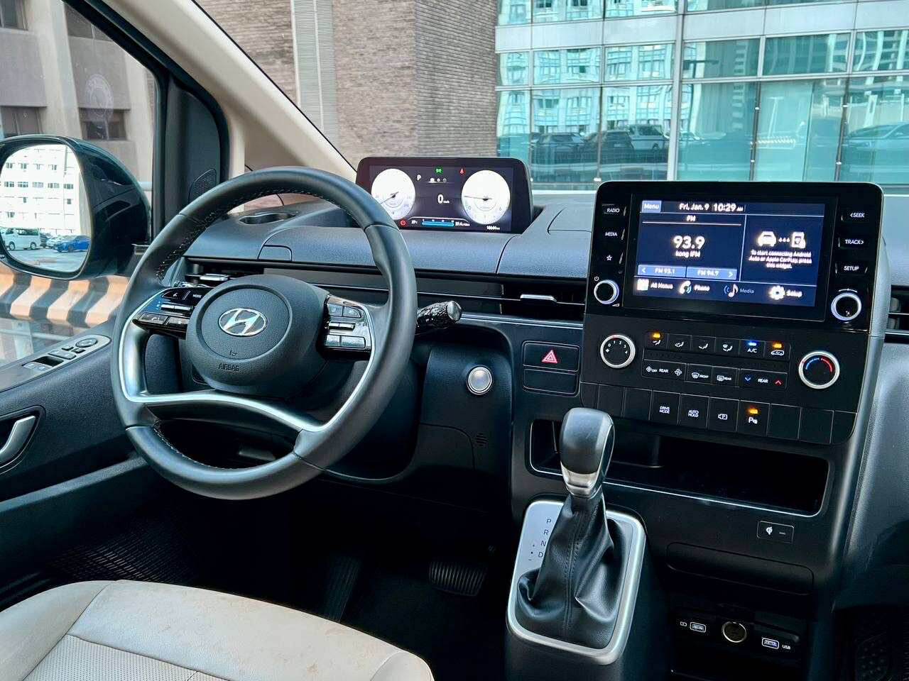 2023 Hyundai Staria 2.2 GLS, Automatic, Diesel