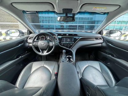 2019 Toyota Camry 2.5 V, Automatic, Gas