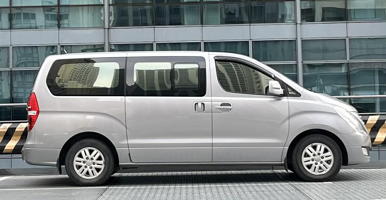 2016 Hyundai Grand Starex 2.5 VGT, Automatic, Diesel