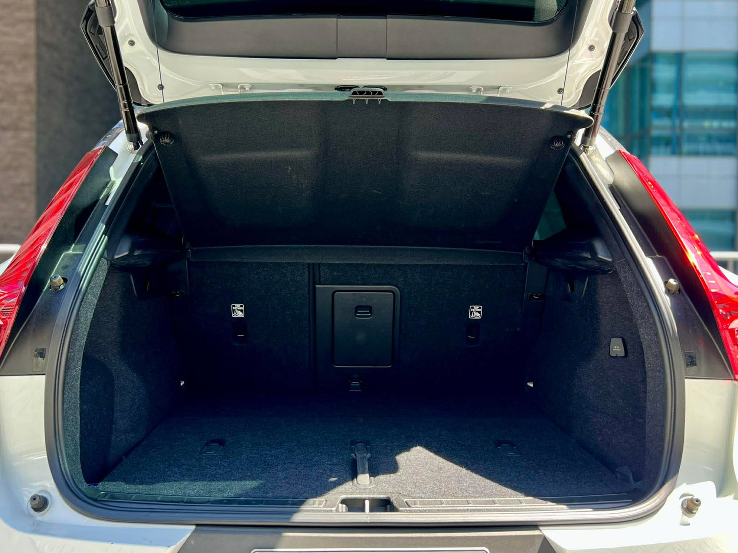 2021 Volvo XC40 1.5, Automatic, Gas